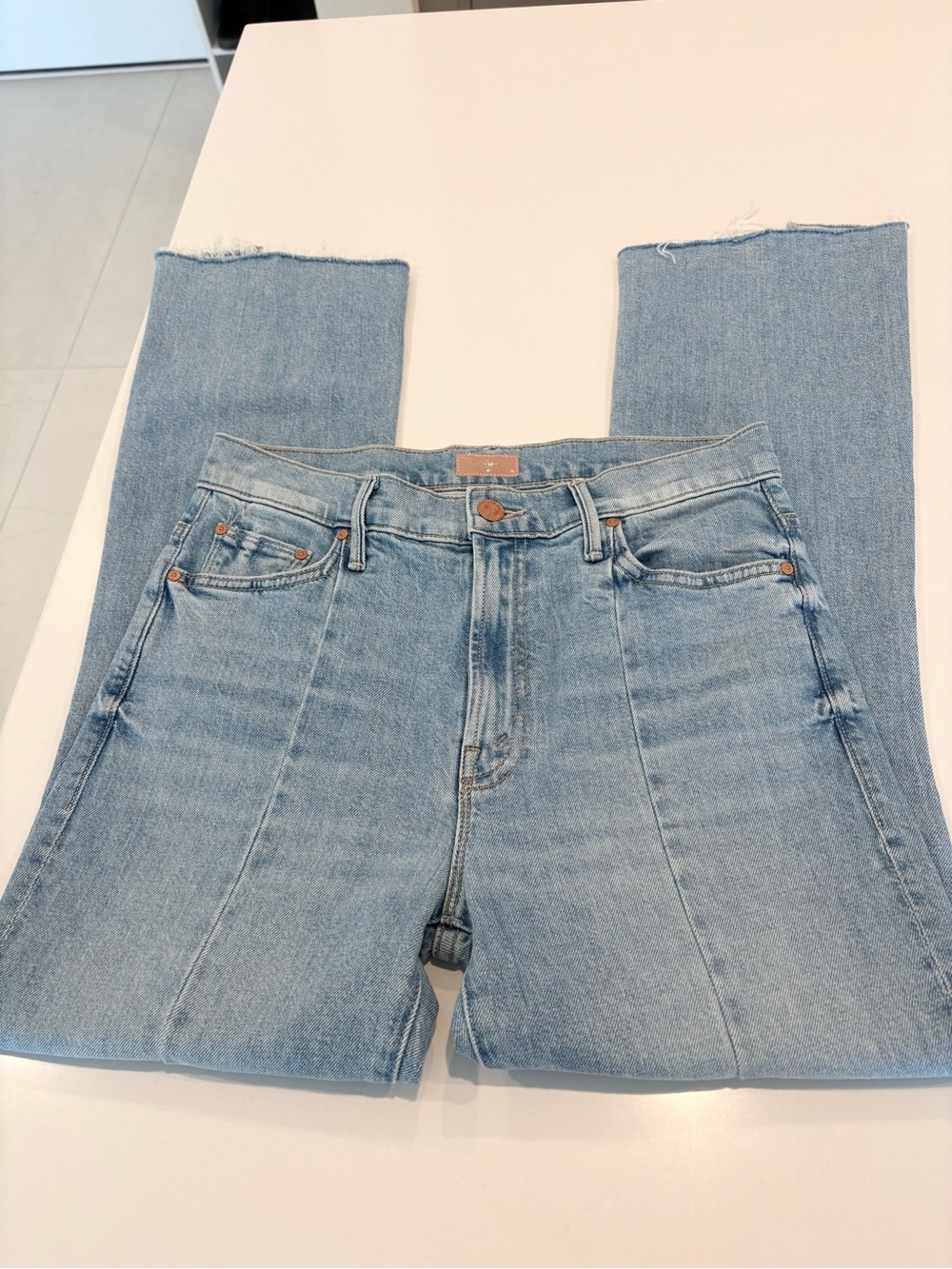 MOTHER the Inside Crop Pointy Fray Lets get it together denim jeans size 28